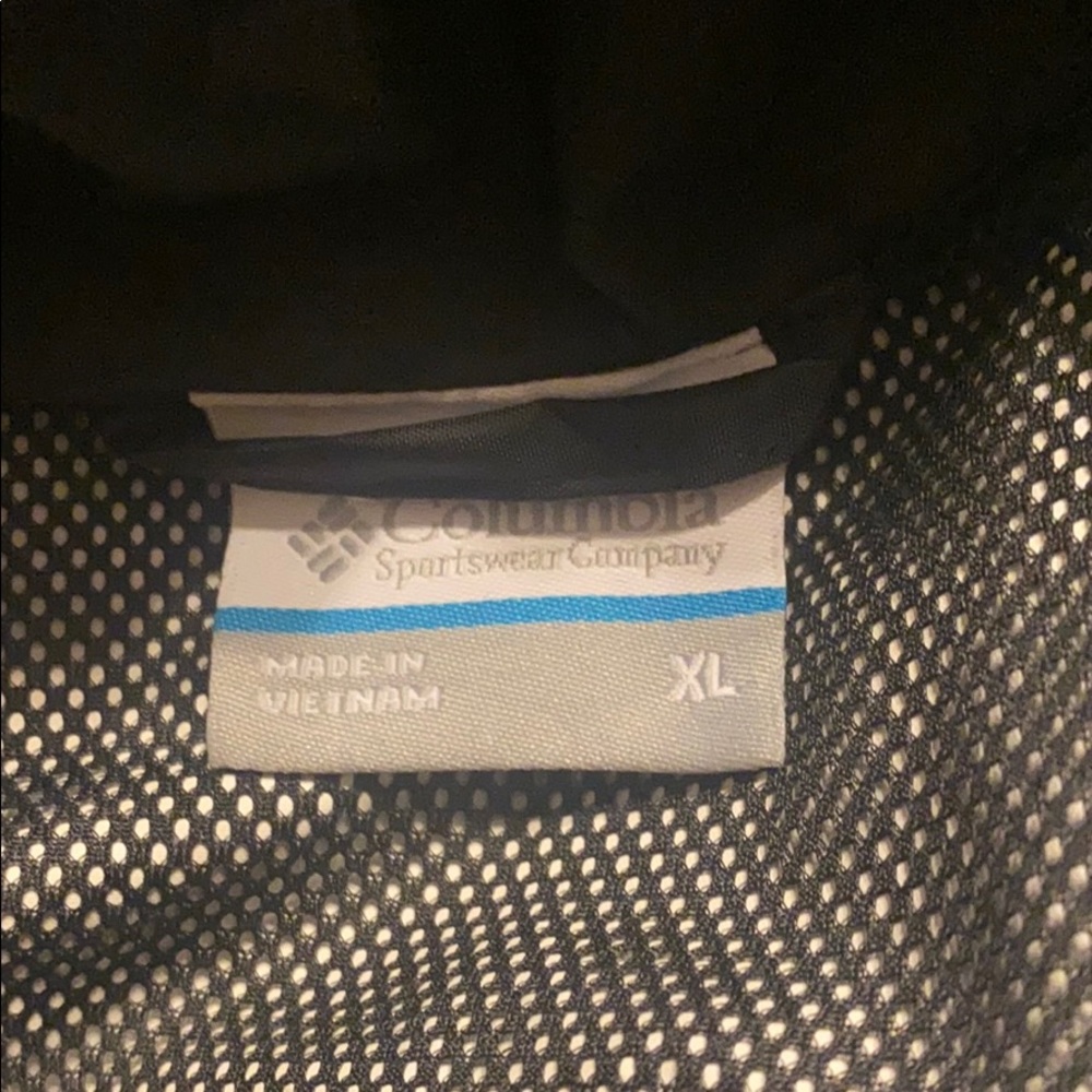 Rain jacket - Picture 2 of 7